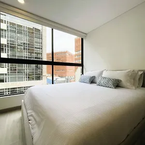 apartamento-nuevo-en-usaqun-junto-a-fundacin-santa-fe.hotels-bogota.net/